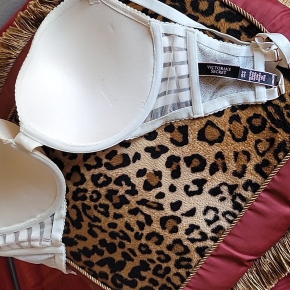 Bra - Picture 3 of 6